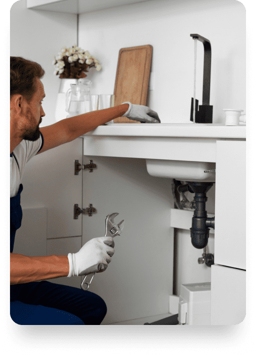 plumbing-professional-doing-his-job